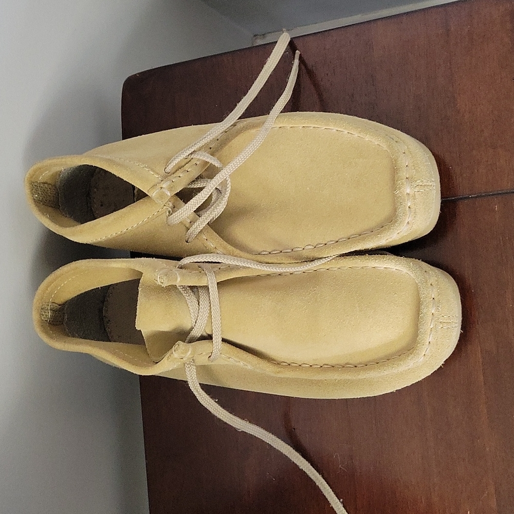 Duck Head Wallabees